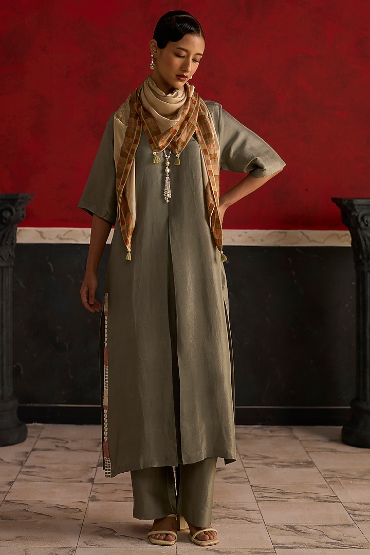 Green Silk Bead Embroidered Kurta Set by Khyati Rughani at Pernia's Pop Up Shop